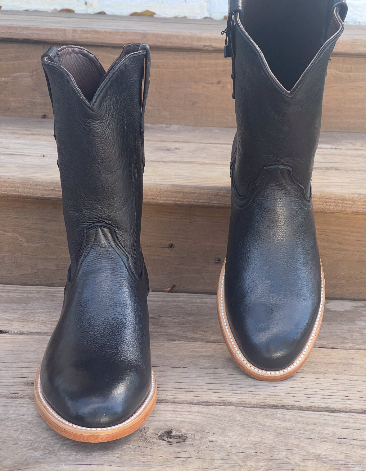 Black Cowhide Ropers